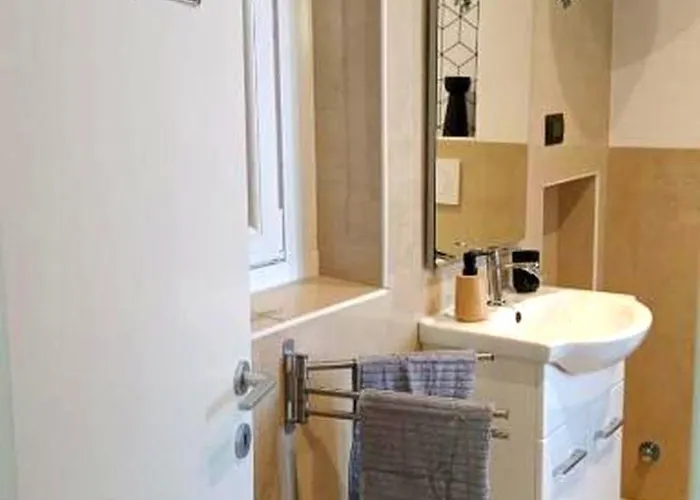 Apartment Cinema By House Collection *