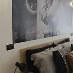 Cinema By House Collection Διαμέρισμα